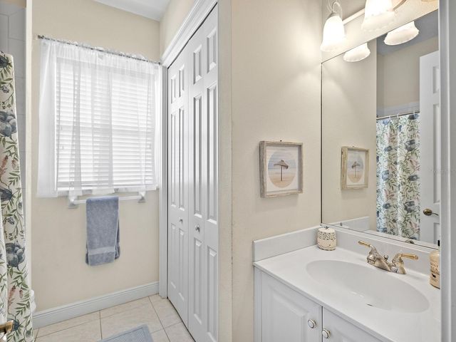 4374 VIA DEL VILLETTI DRIVE, Venice, FL 34293