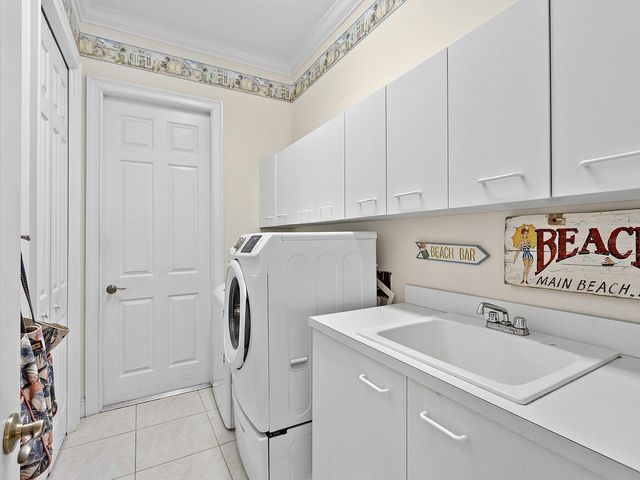 4374 VIA DEL VILLETTI DRIVE, Venice, FL 34293