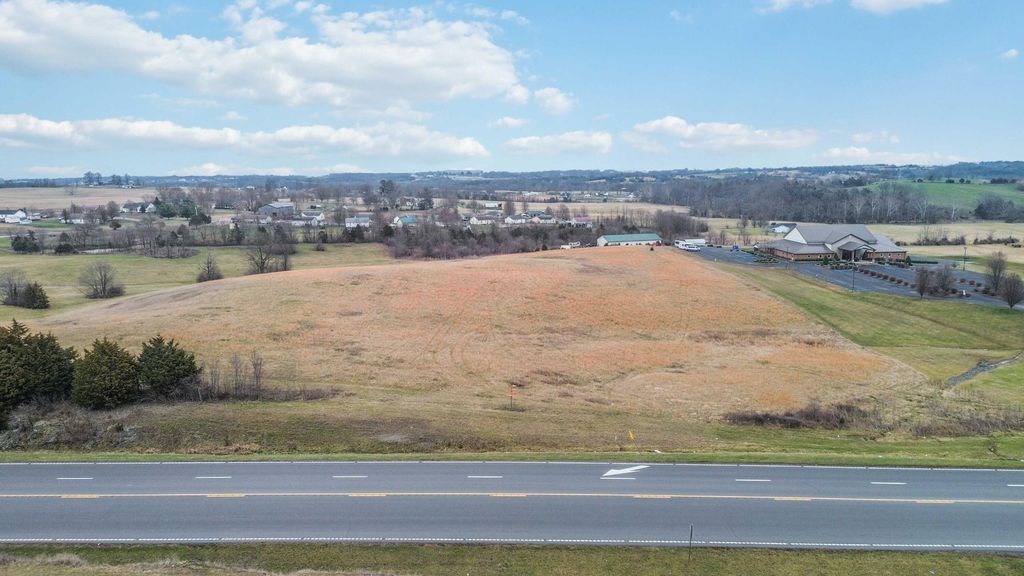 19 Yates Road, Stanford, KY 40484