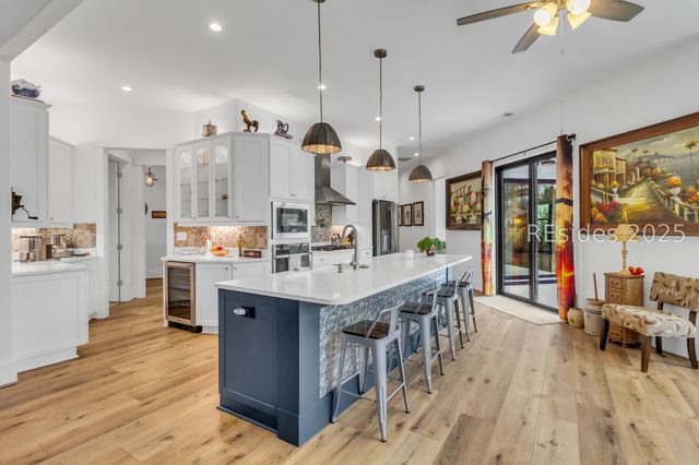 400 Shoreside Dr, Hardeeville, SC 29927