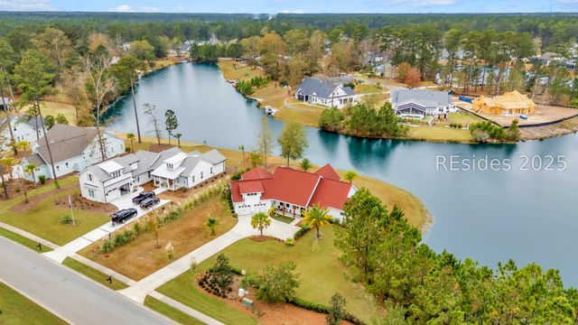 400 Shoreside Dr, Hardeeville, SC 29927