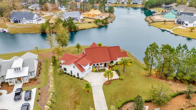 400 Shoreside Dr, Hardeeville, SC 29927