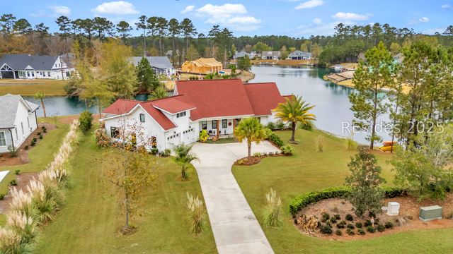 400 Shoreside Dr, Hardeeville, SC 29927