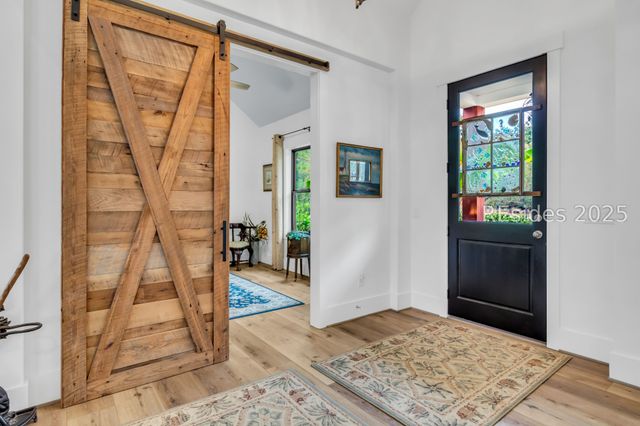 400 Shoreside Dr, Hardeeville, SC 29927