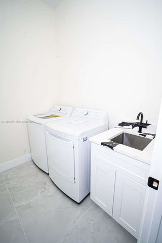 2903 E 17th St, Lehigh Acres, FL 33972