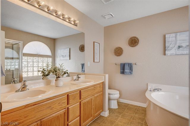 8963 Dove Cove Drive, Las Vegas, NV 89129