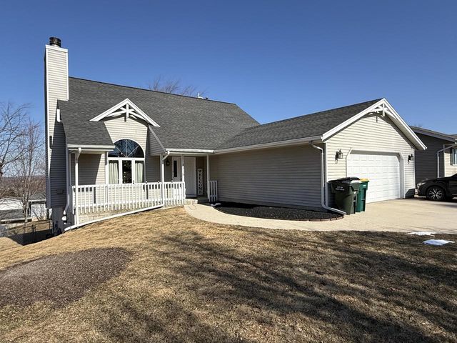 1318 Jefferson STREET, West Bend, WI 53090