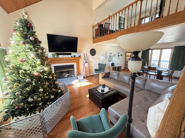 1318 Jefferson STREET, West Bend, WI 53090