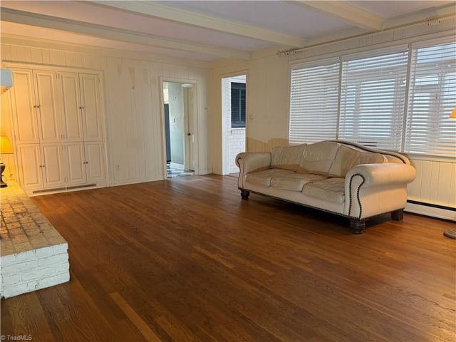 3921 Madison Avenue, Greensboro, NC 27410