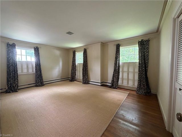 3921 Madison Avenue, Greensboro, NC 27410