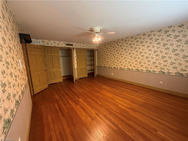 3921 Madison Avenue, Greensboro, NC 27410