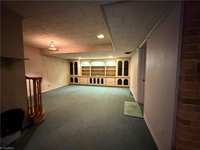 3921 Madison Avenue, Greensboro, NC 27410