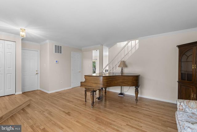 10717 HUNTERS CHASE LN, Damascus, MD 20872
