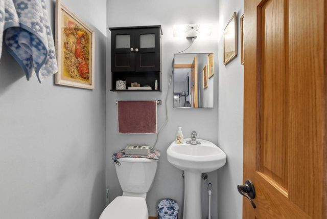 W168N11519 El Camino DRIVE, Germantown, WI 53022