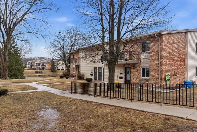 W168N11519 El Camino DRIVE, Germantown, WI 53022