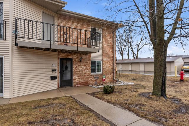 W168N11519 El Camino DRIVE, Germantown, WI 53022