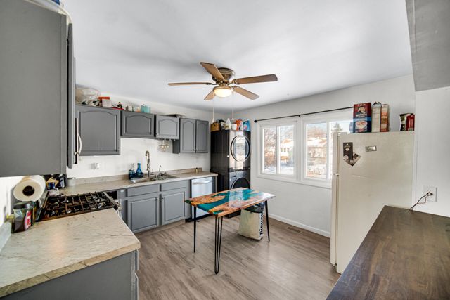 3614 W 79th Place, Merrillville, IN 46410