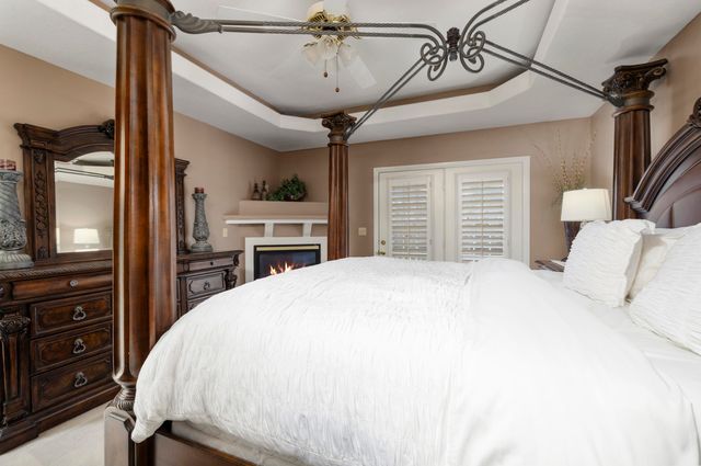 2520 W Arlington Street, Springfield, MO 65810