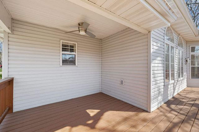 2520 W Arlington Street, Springfield, MO 65810