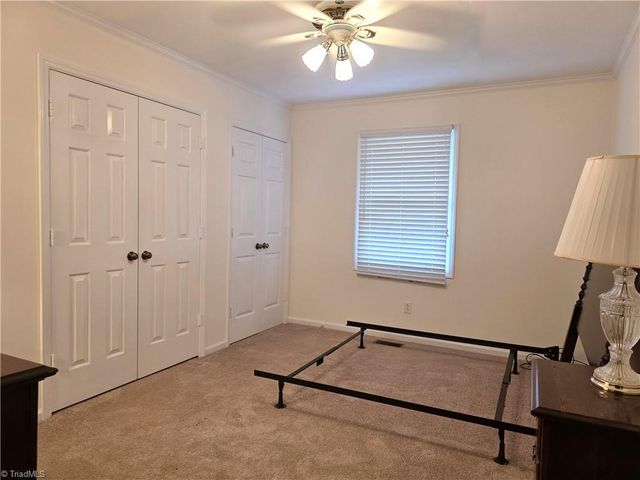 1085 Brown Road, King, NC 27021