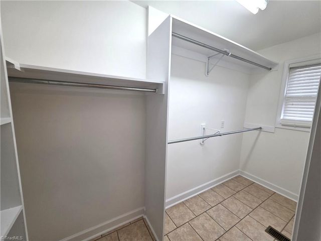 1085 Brown Road, King, NC 27021