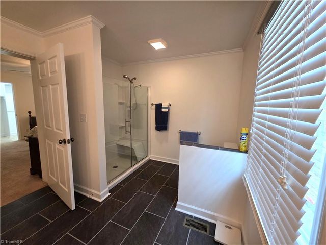 1085 Brown Road, King, NC 27021