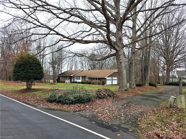 1085 Brown Road, King, NC 27021