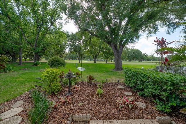 4206 GOLF CLUB LANE, Tampa, FL 33618