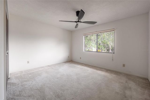 4206 GOLF CLUB LANE, Tampa, FL 33618