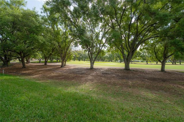 4206 GOLF CLUB LANE, Tampa, FL 33618