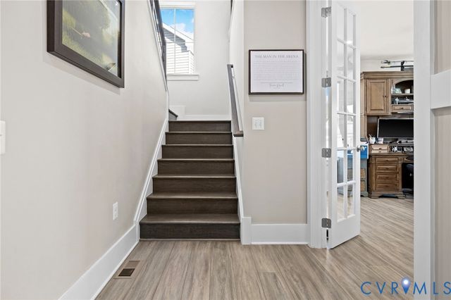 14 Snowdrop Dr, Stafford, VA 22554