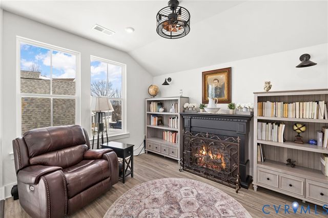 14 Snowdrop Dr, Stafford, VA 22554