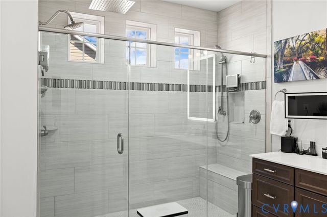 14 Snowdrop Dr, Stafford, VA 22554