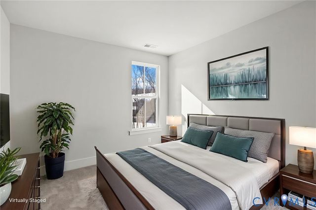 14 Snowdrop Dr, Stafford, VA 22554