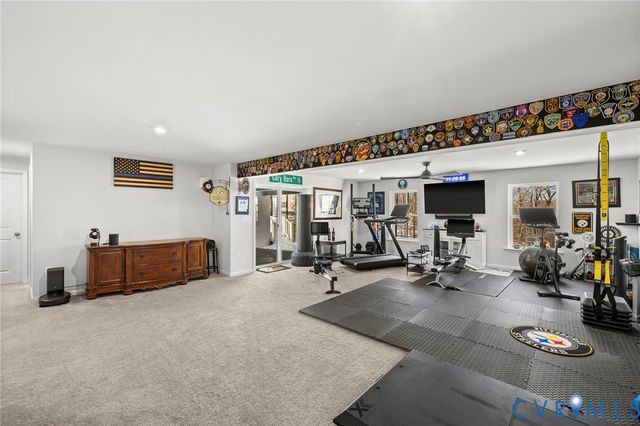 14 Snowdrop Dr, Stafford, VA 22554