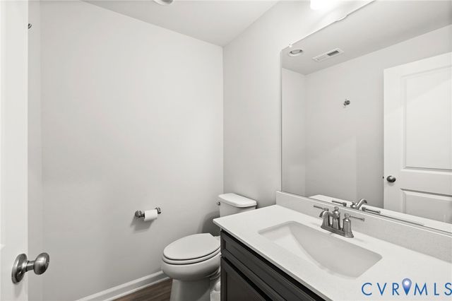 14 Snowdrop Dr, Stafford, VA 22554