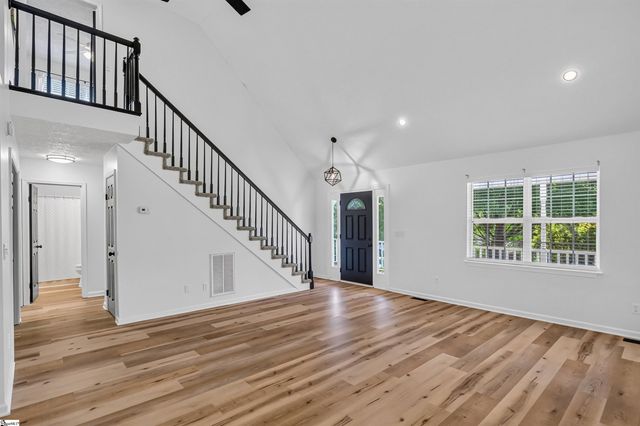222 Midland Drive, Easley, SC 29640