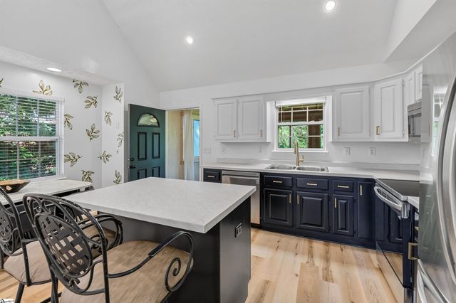 222 Midland Drive, Easley, SC 29640
