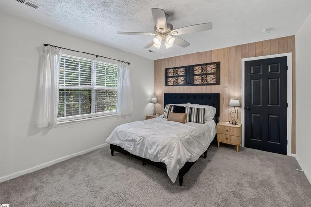 222 Midland Drive, Easley, SC 29640