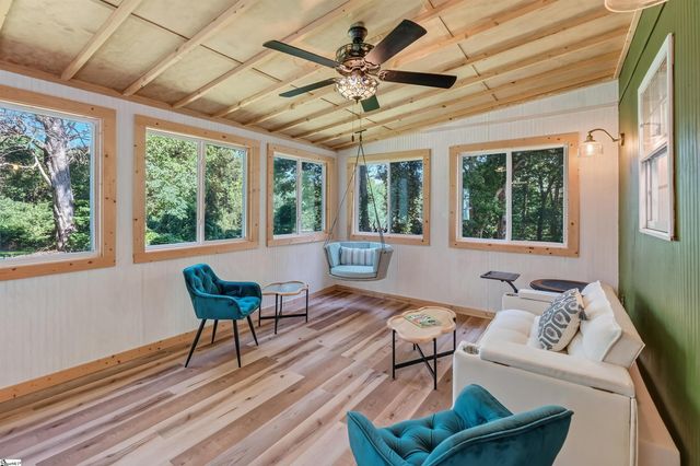 222 Midland Drive, Easley, SC 29640