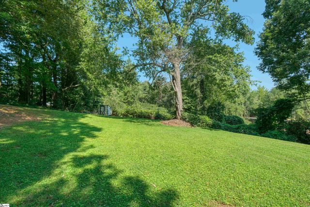222 Midland Drive, Easley, SC 29640