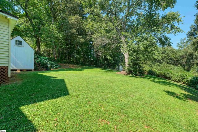 222 Midland Drive, Easley, SC 29640