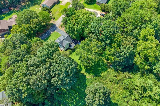 222 Midland Drive, Easley, SC 29640