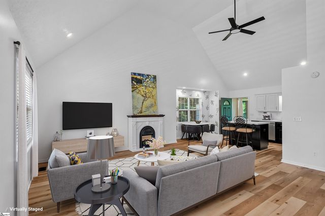 222 Midland Drive, Easley, SC 29640