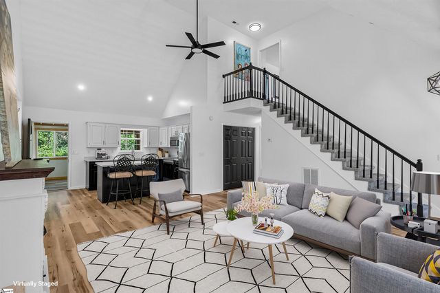 222 Midland Drive, Easley, SC 29640