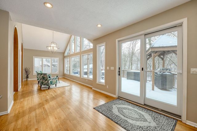 11709 Welters Way, Eden Prairie, MN 55347