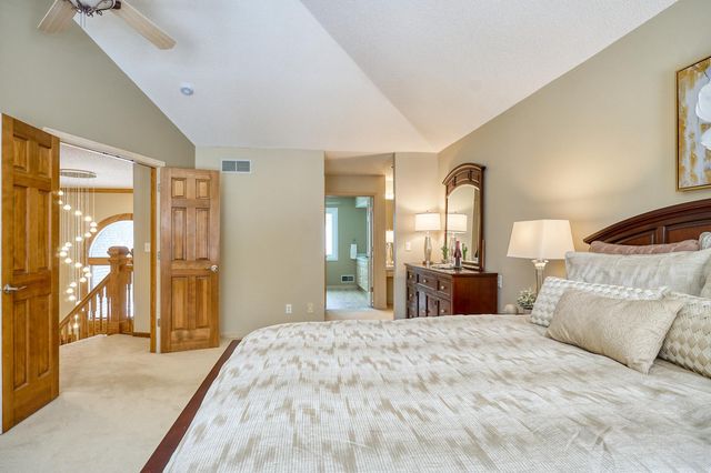 11709 Welters Way, Eden Prairie, MN 55347