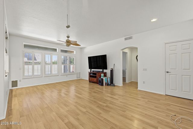 15712 W SENTINEL Drive, Sun City West, AZ 85375