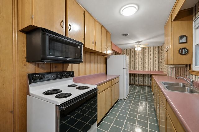 111 Belaire Dr, Smyrna, TN 37167