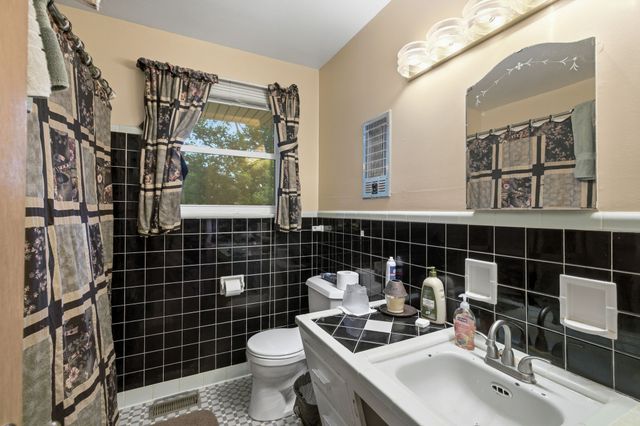 111 Belaire Dr, Smyrna, TN 37167